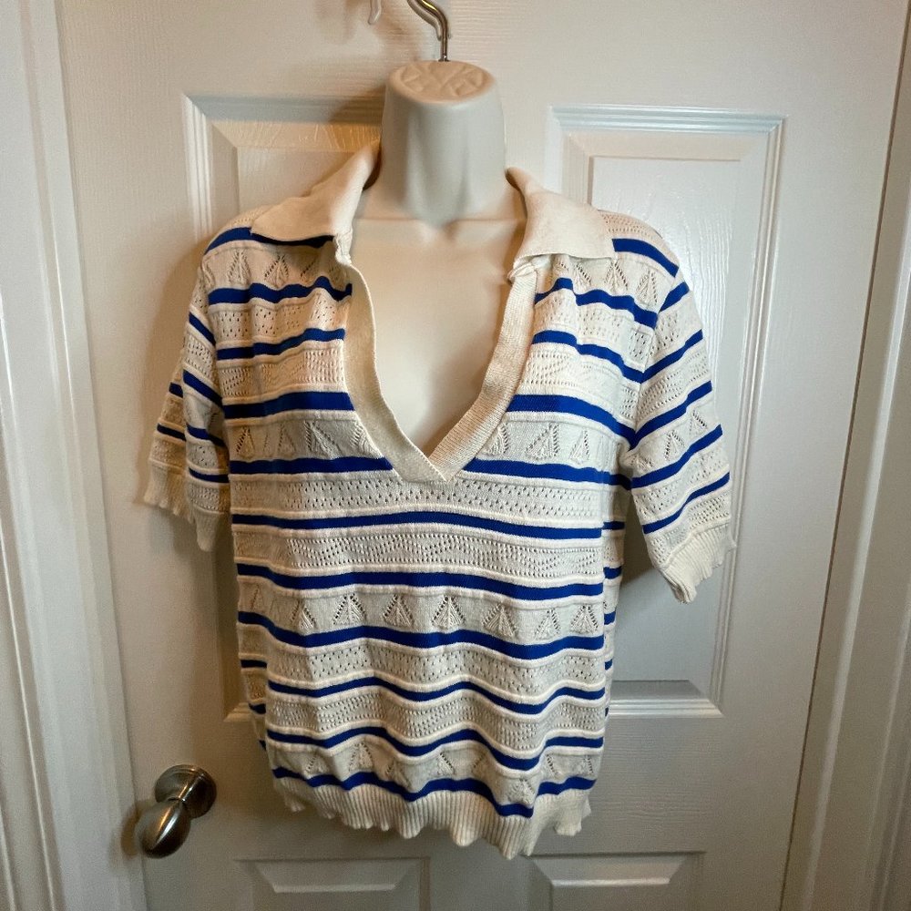 Zara top Blue and White striped Knit size Large new with tags
